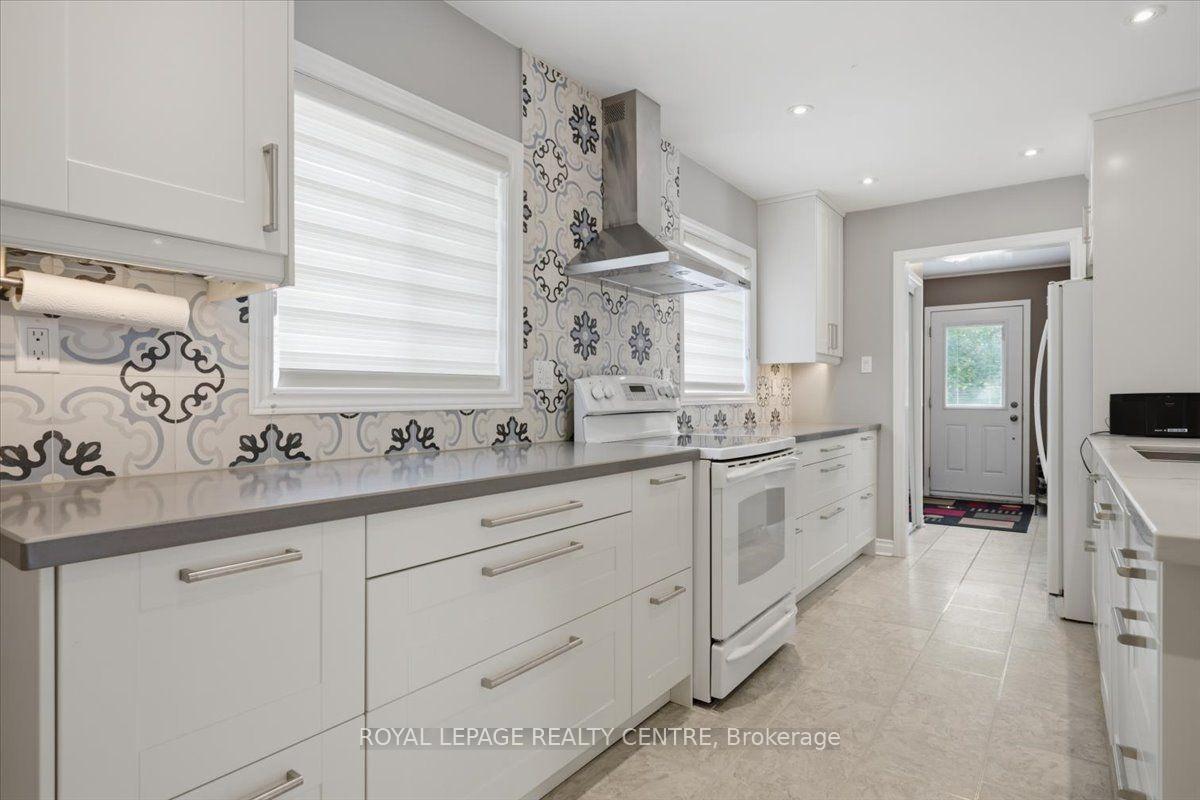 Photo 15 of 2555 Windjammer Road, Mississauga, Erin Mills — HOMEH