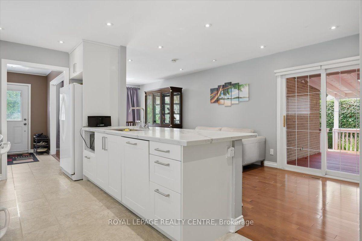 Photo 17 of 2555 Windjammer Road, Mississauga, Erin Mills — HOMEH