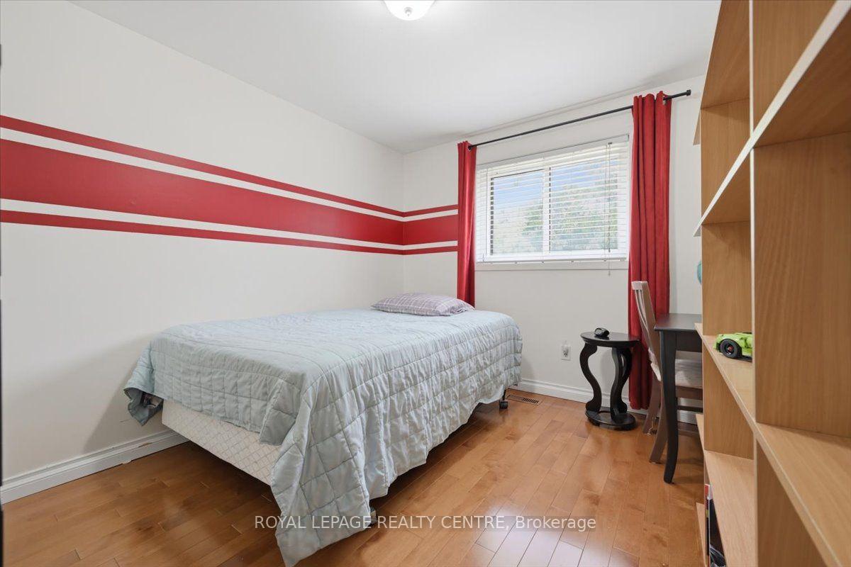 Photo 22 of 2555 Windjammer Road, Mississauga, Erin Mills — HOMEH