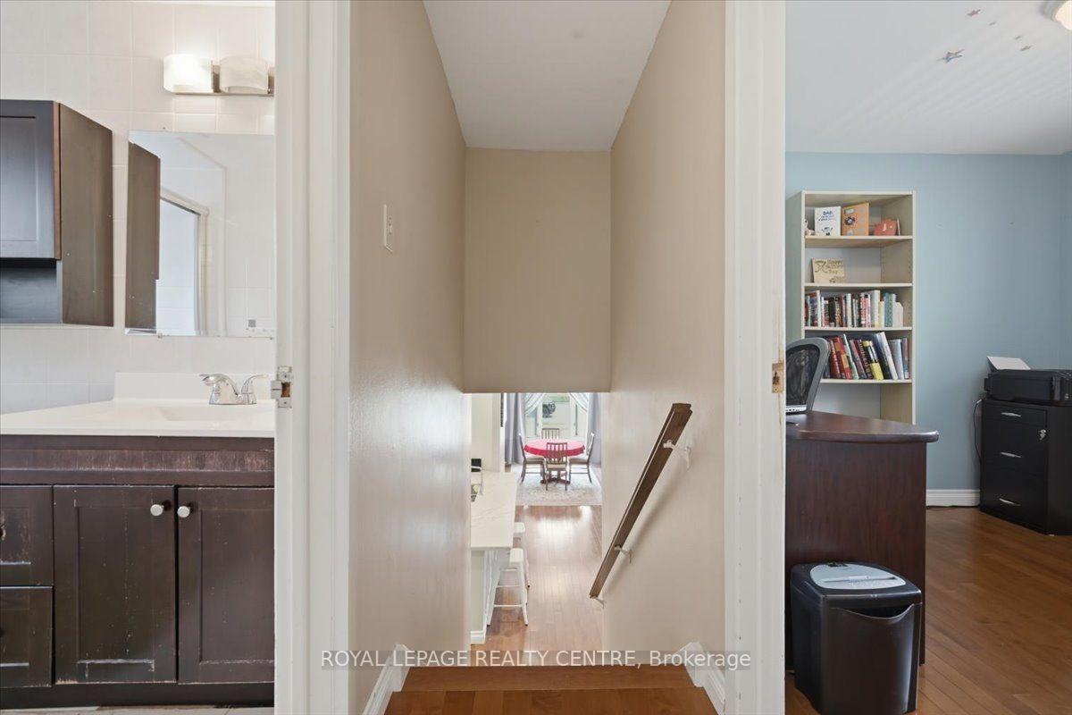 Photo 24 of 2555 Windjammer Road, Mississauga, Erin Mills — HOMEH
