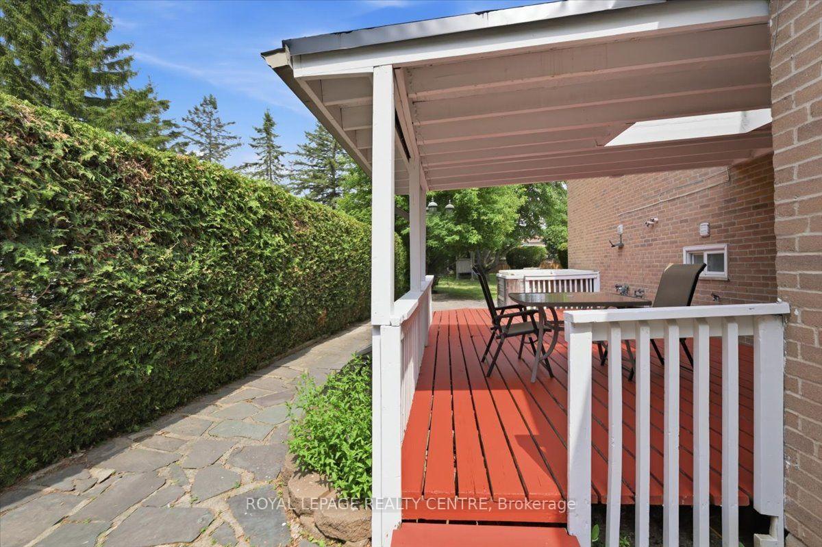 Photo 32 of 2555 Windjammer Road, Mississauga, Erin Mills — HOMEH