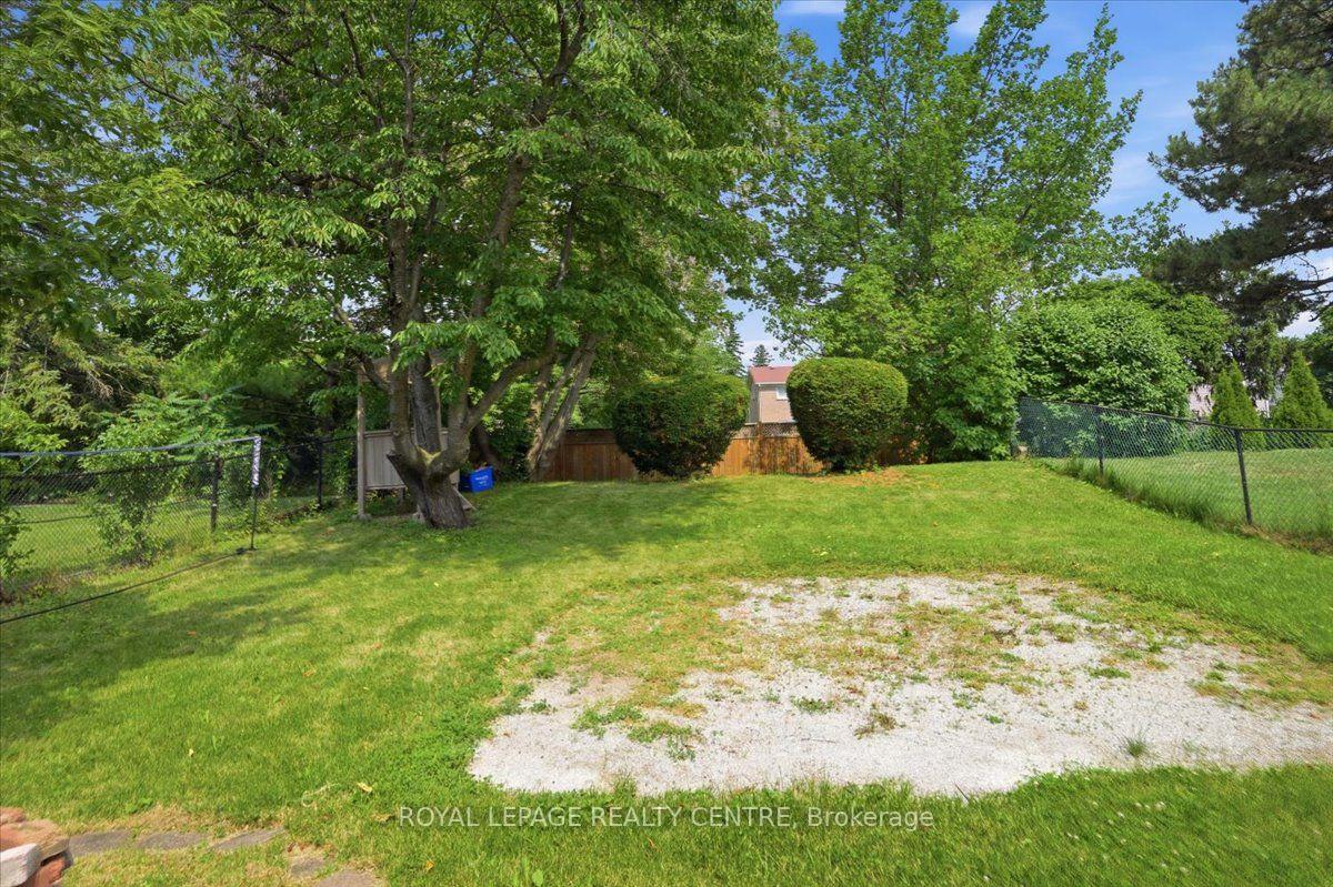 Photo 37 of 2555 Windjammer Road, Mississauga, Erin Mills — HOMEH