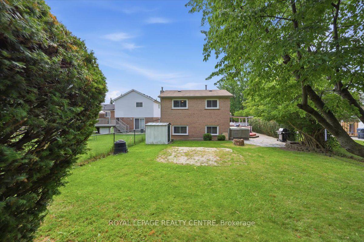 Photo 38 of 2555 Windjammer Road, Mississauga, Erin Mills — HOMEH