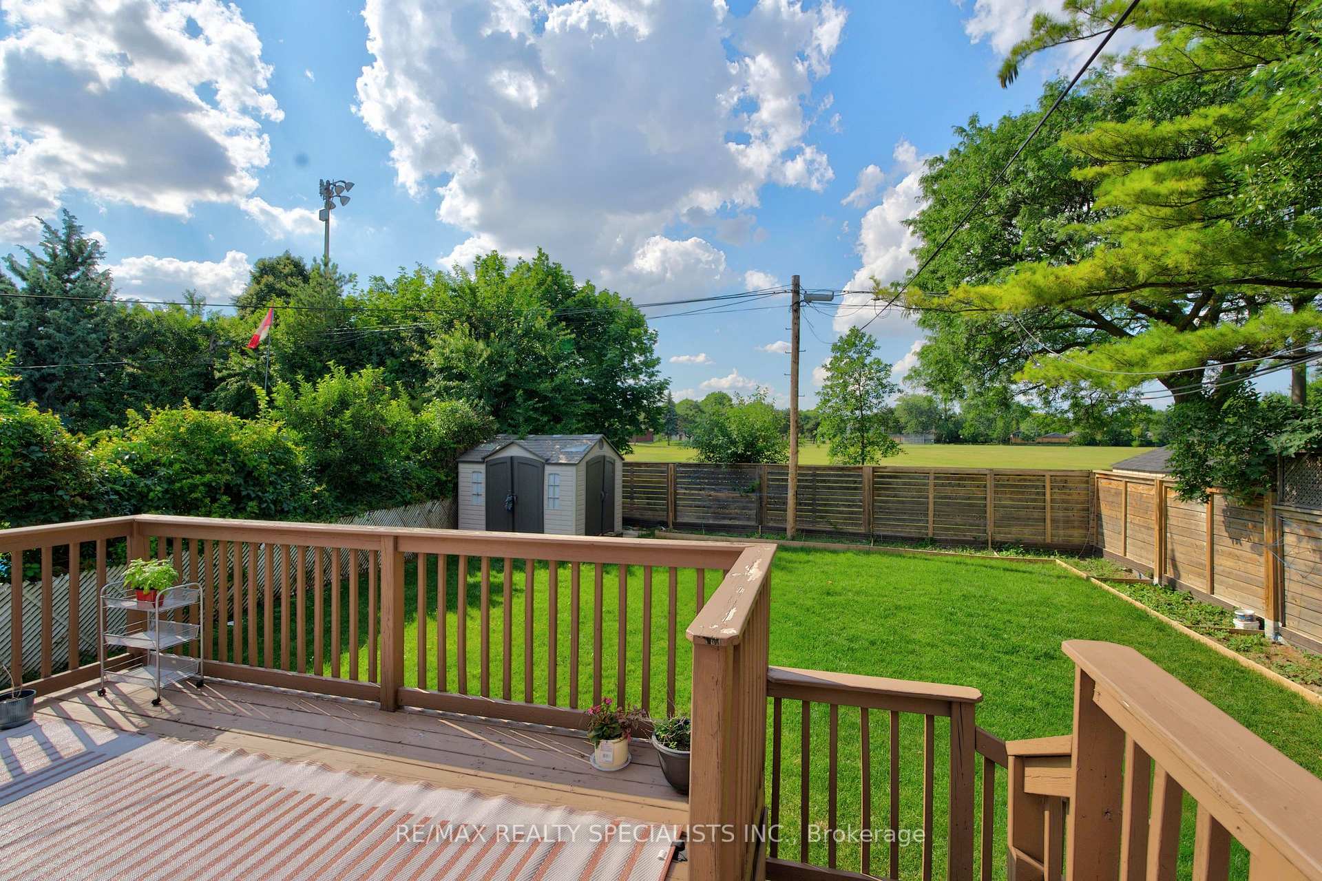 Photo 43 of 94 Eringate Drive, Etobicoke, Eringate-Centennial-West Deane — HOMEH