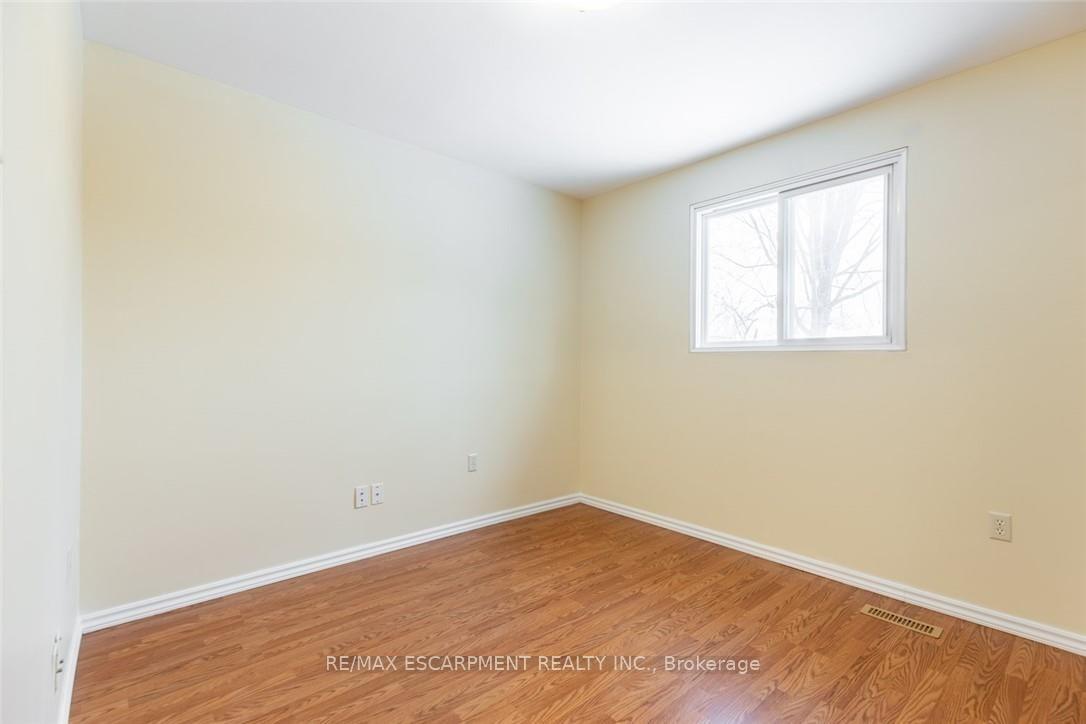 Photo 10 of 16 Garrow Drive, Hamilton, Gourley — HOMEH