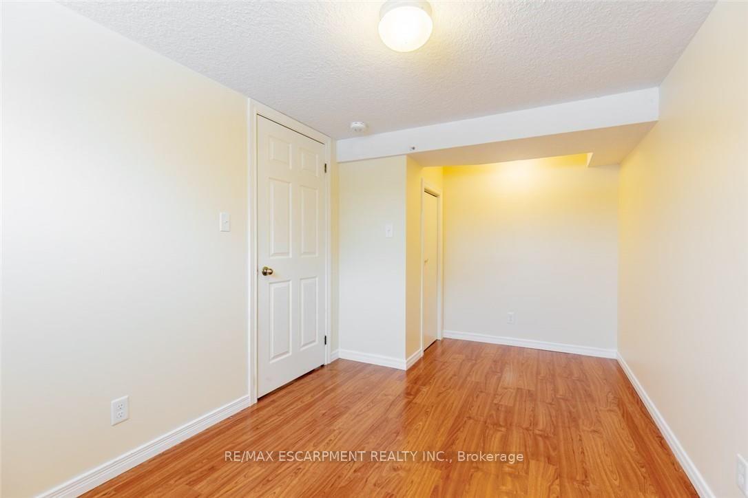 Photo 22 of 16 Garrow Drive, Hamilton, Gourley — HOMEH