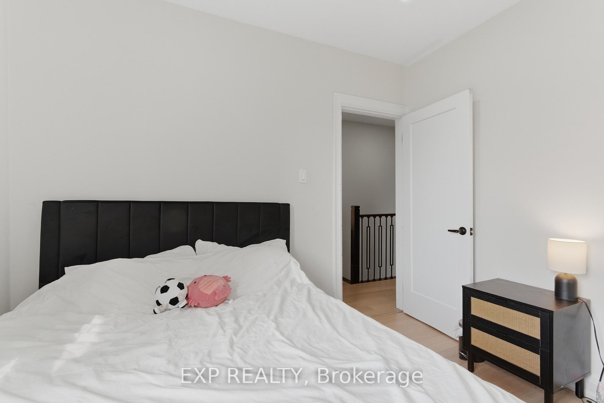 Photo 8 of 191 Queen Street N, Hamilton, Strathcona — HOMEH