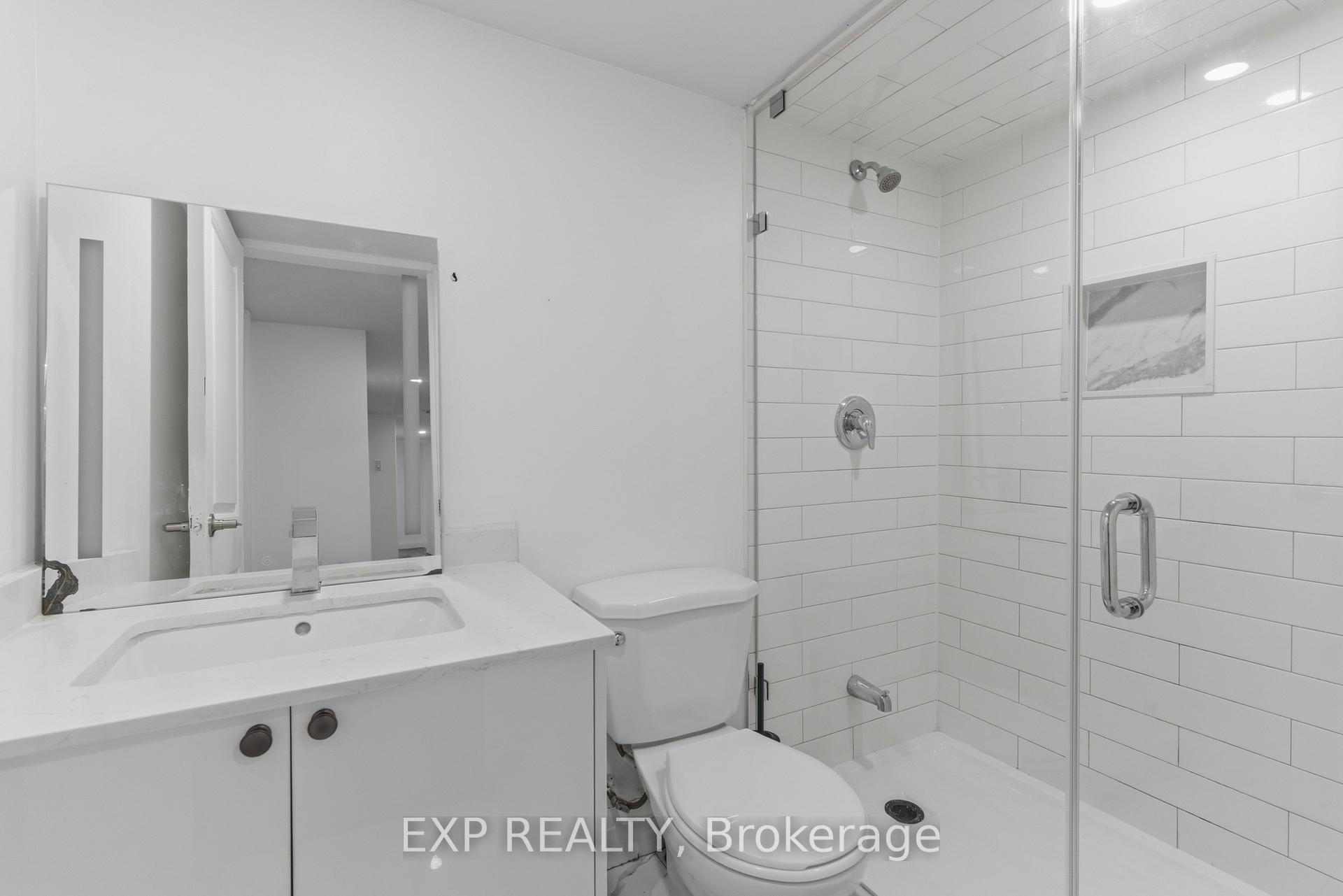 Photo 18 of 191 Queen Street N, Hamilton, Strathcona — HOMEH