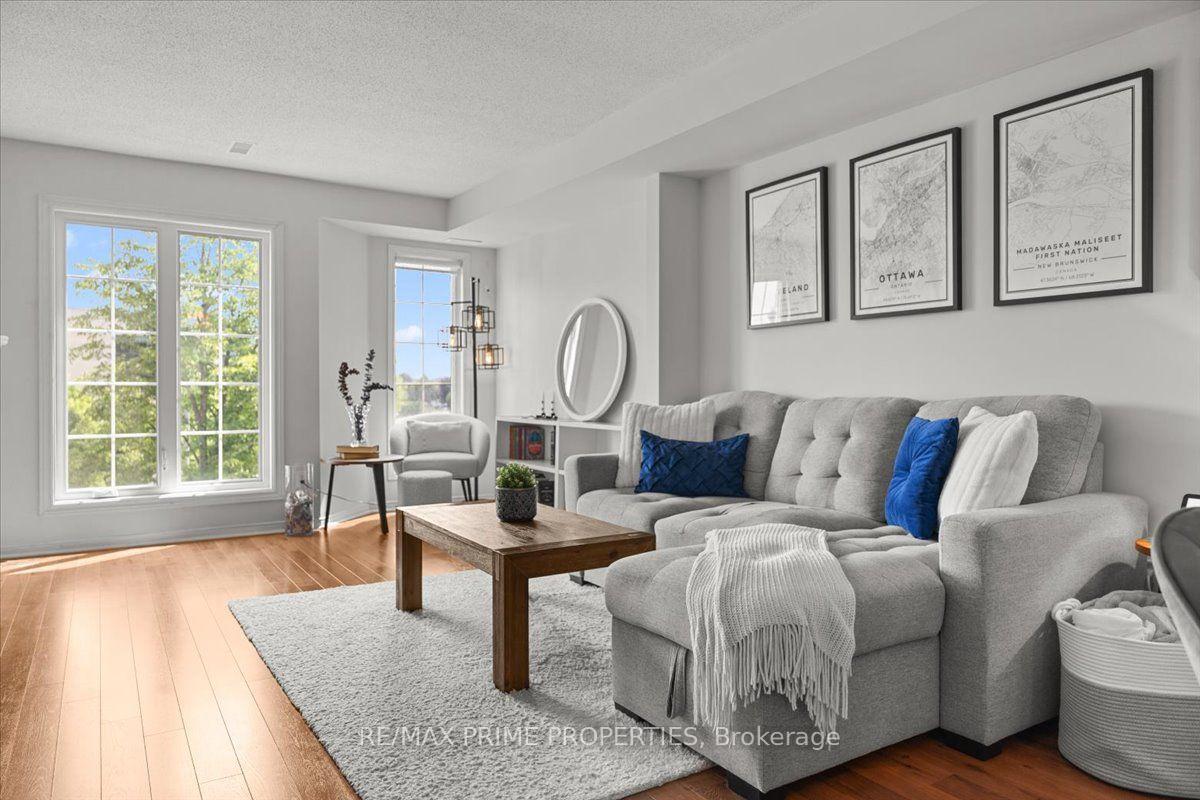 Photo 3 of 793 Longfields Drive, Ottawa, Barrhaven - Longfields — HOMEH