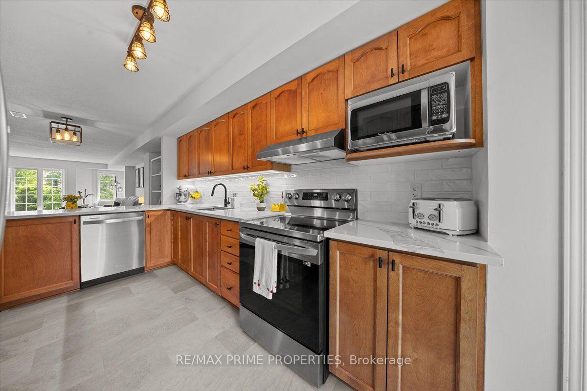 Photo 18 of 793 Longfields Drive, Ottawa, Barrhaven - Longfields — HOMEH