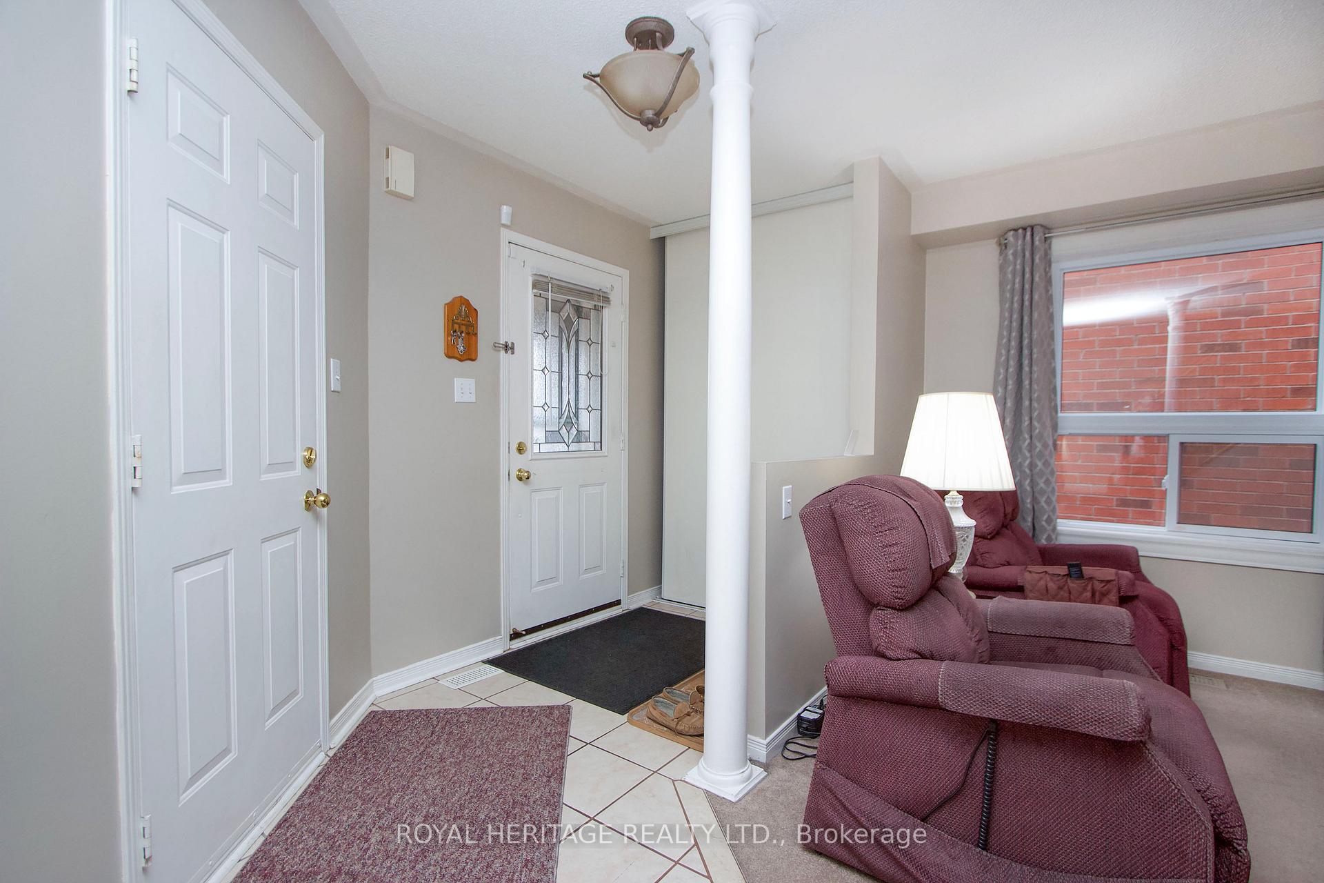 Photo 3 of 92 Booth Crescent, Ajax, Central — HOMEH