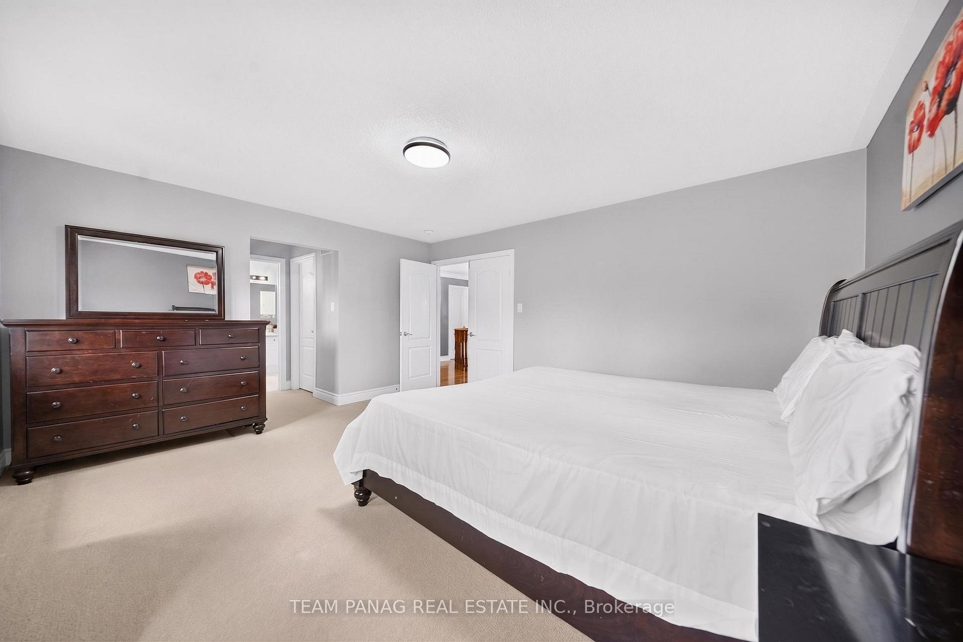 Photo 29 of 11 Belleville Drive, Brampton, Vales of Castlemore North — HOMEH