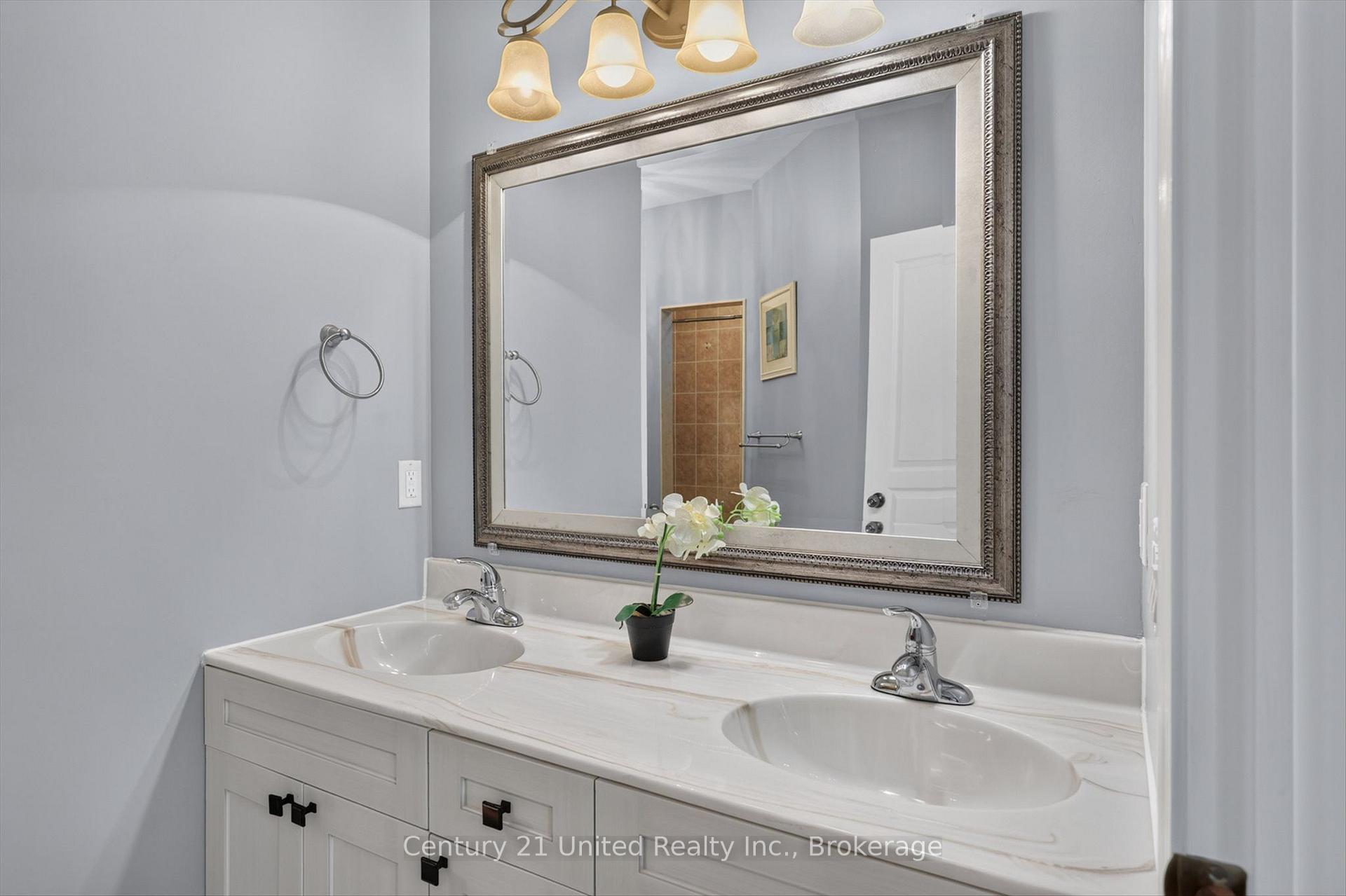 Photo 8 of 803 Charles Wilson Parkway, Cobourg — HOMEH