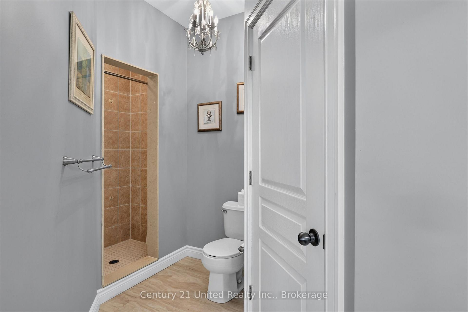 Photo 9 of 803 Charles Wilson Parkway, Cobourg — HOMEH