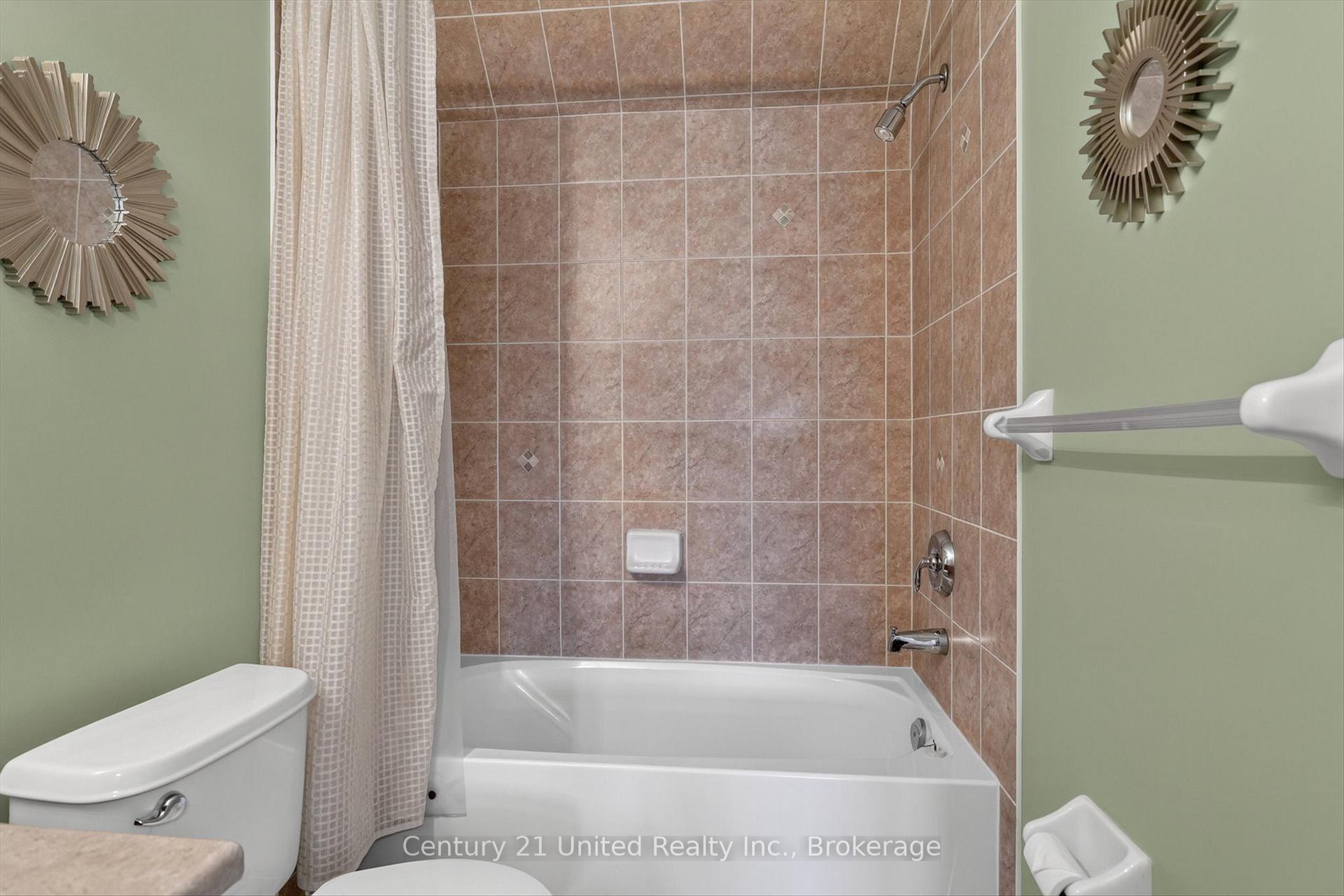 Photo 29 of 803 Charles Wilson Parkway, Cobourg — HOMEH
