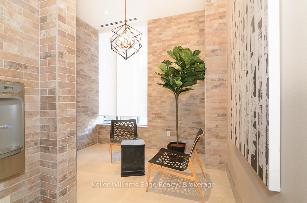 Photo 4 of Unit 405, 212 King William Street, Hamilton, Beasley — HOMEH