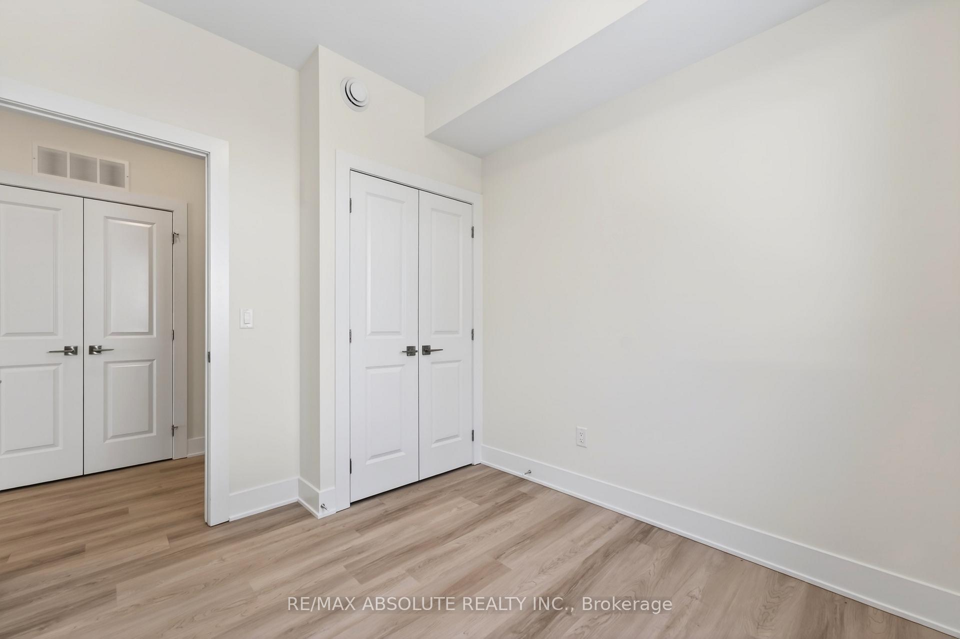 Photo 8 of Unit B, 183 Columbus Avenue, Ottawa, Overbrook/Castle Heights — HOMEH
