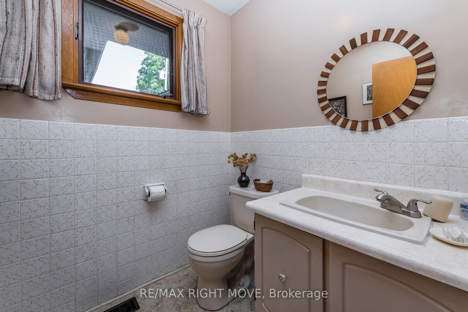 Photo 16 of 5498 Fawn Bay Road, Ramara, Rural Ramara — HOMEH