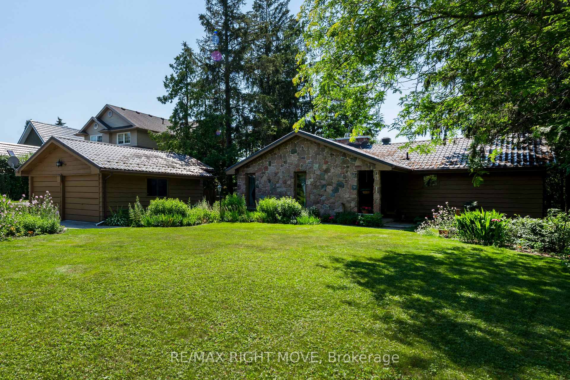 Photo 36 of 5498 Fawn Bay Road, Ramara, Rural Ramara — HOMEH