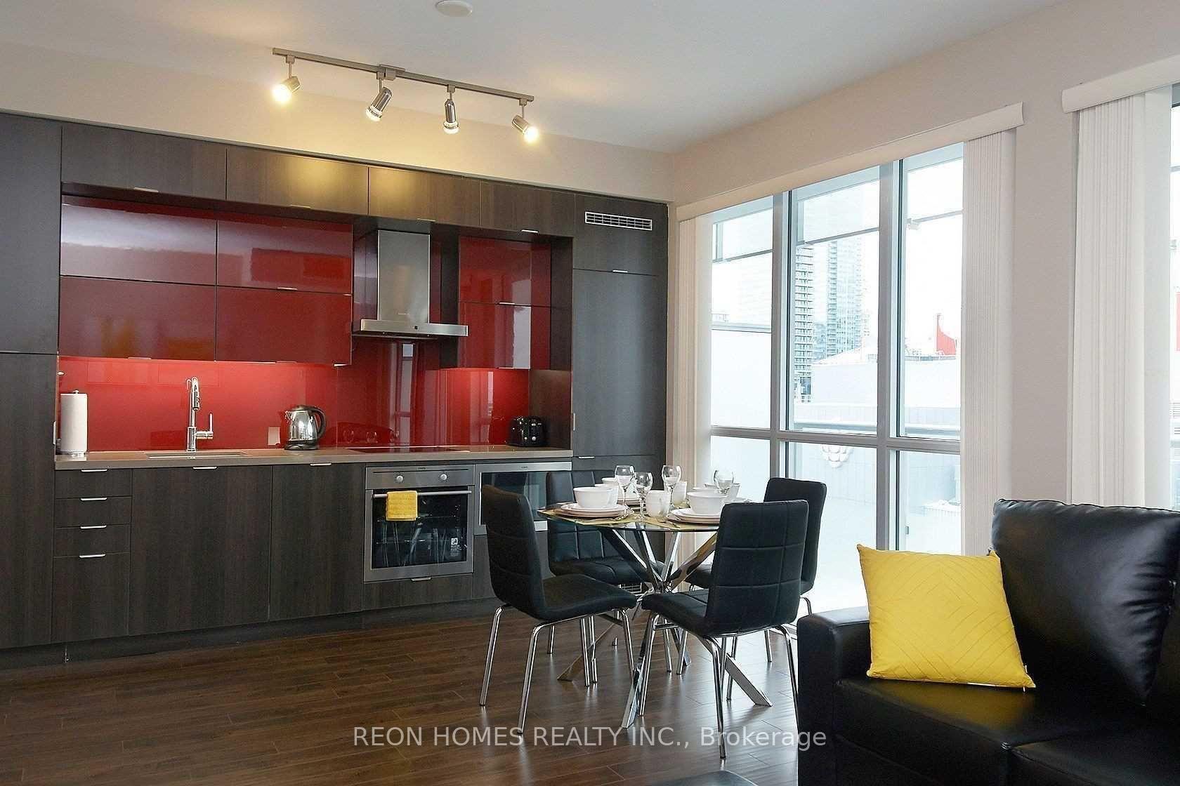 Photo 7 of Unit 2009, 300 Front Street, Toronto, Waterfront Communities — HOMEH