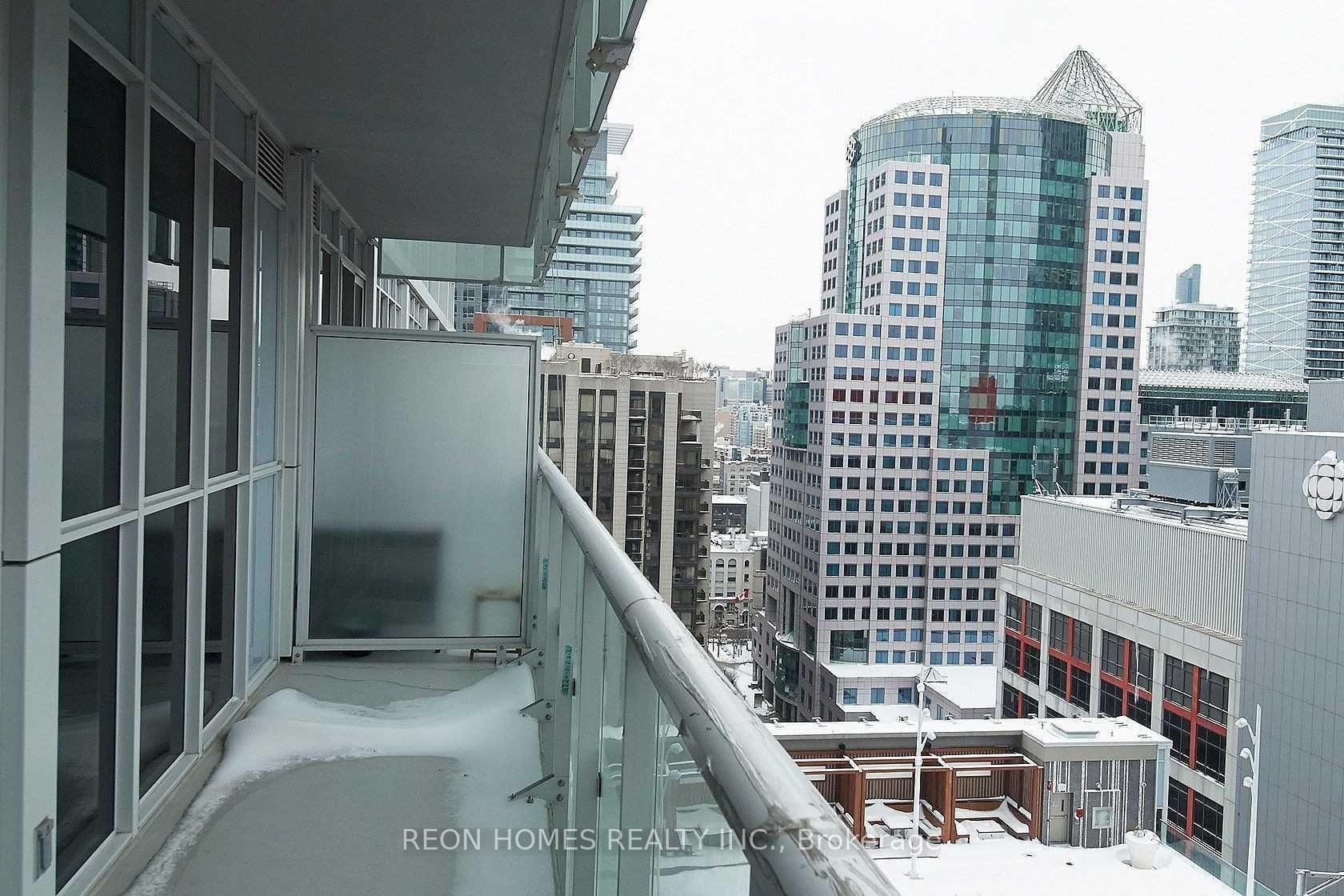 Photo 16 of Unit 2009, 300 Front Street, Toronto, Waterfront Communities — HOMEH