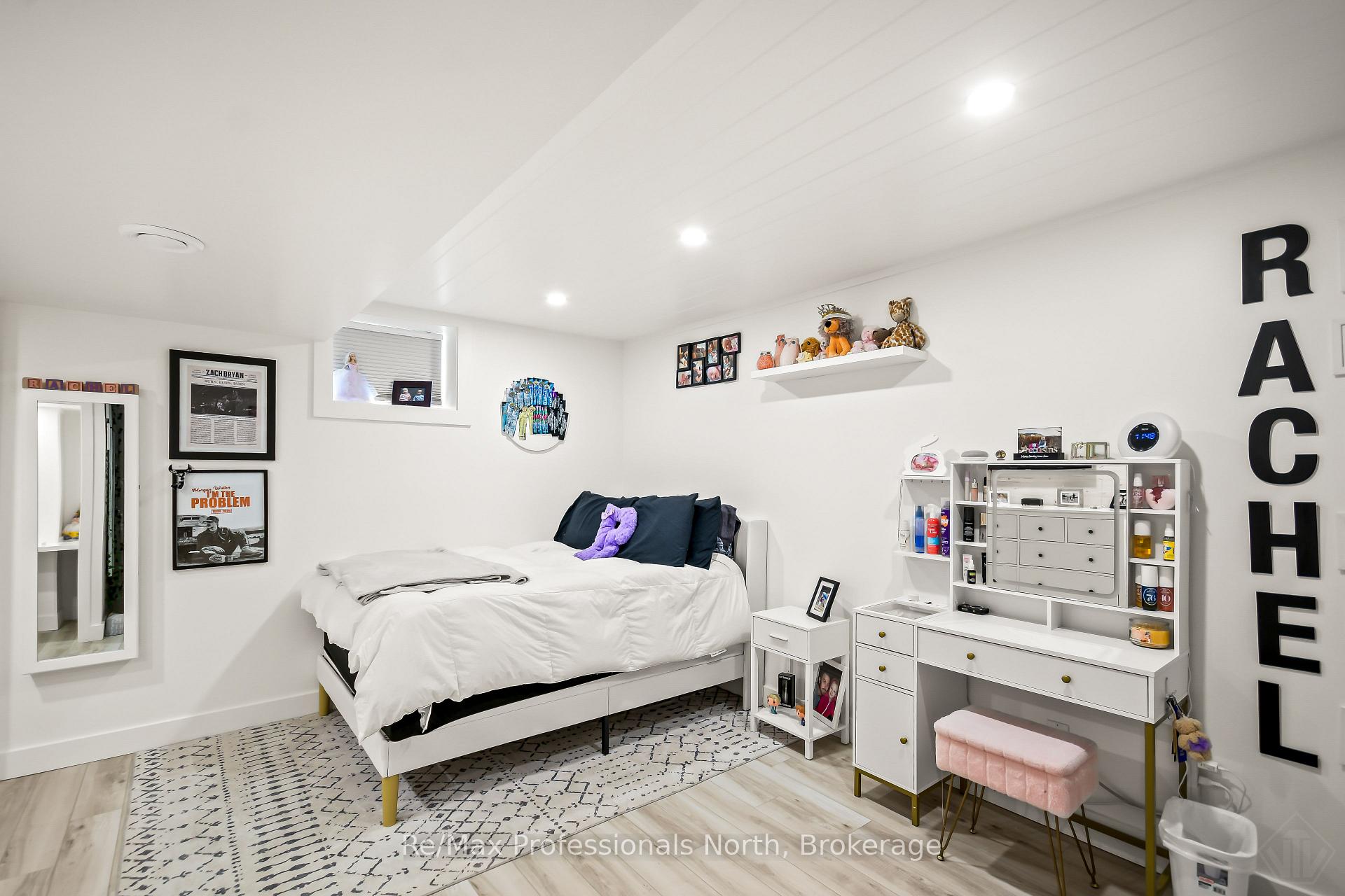 Photo 30 of 424 Alexander Street, Gravenhurst, Muskoka (S) — HOMEH