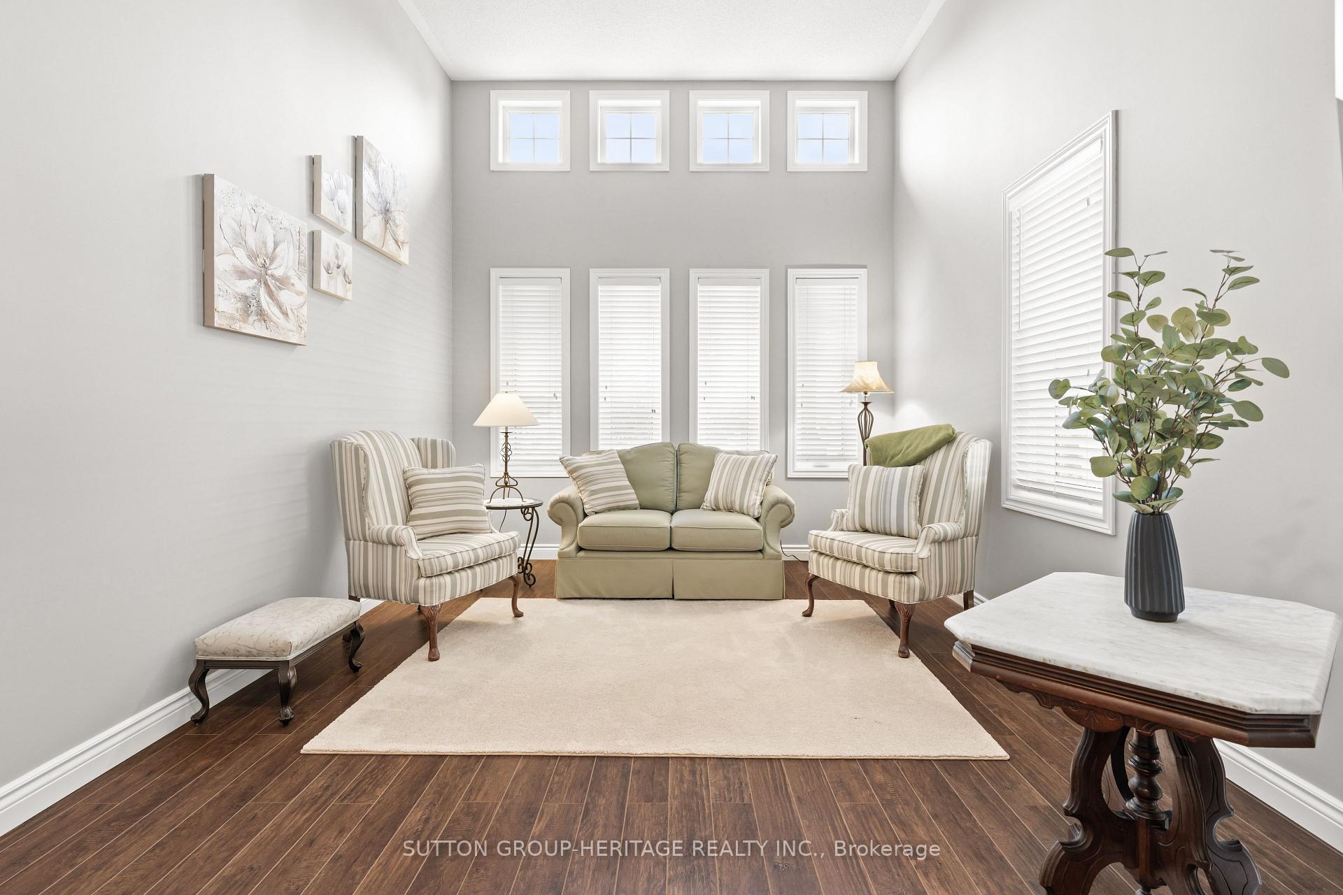 Photo 8 of 27 Kimberly Drive, Whitby, Brooklin — HOMEH