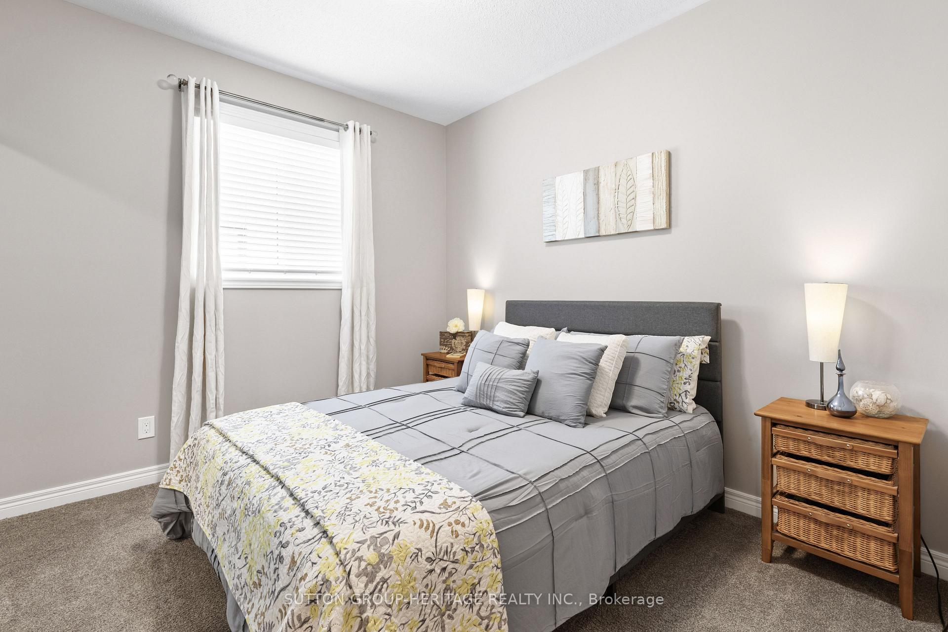 Photo 22 of 27 Kimberly Drive, Whitby, Brooklin — HOMEH