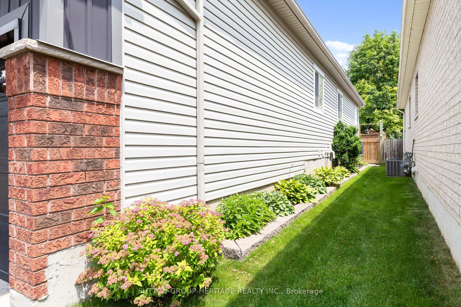 Photo 47 of 27 Kimberly Drive, Whitby, Brooklin — HOMEH