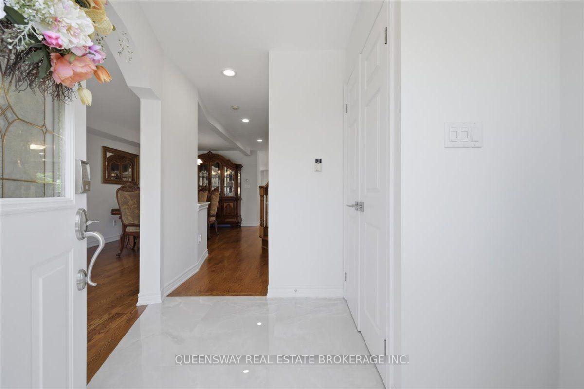Photo 5 of 83 Floyd Avenue, Toronto, Broadview North — HOMEH