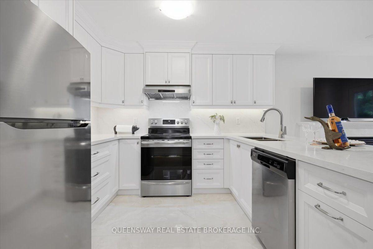 Photo 16 of 83 Floyd Avenue, Toronto, Broadview North — HOMEH