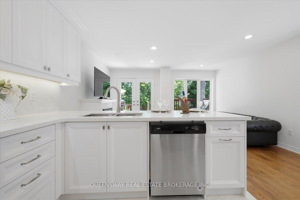 Photo 17 of 83 Floyd Avenue, Toronto, Broadview North — HOMEH