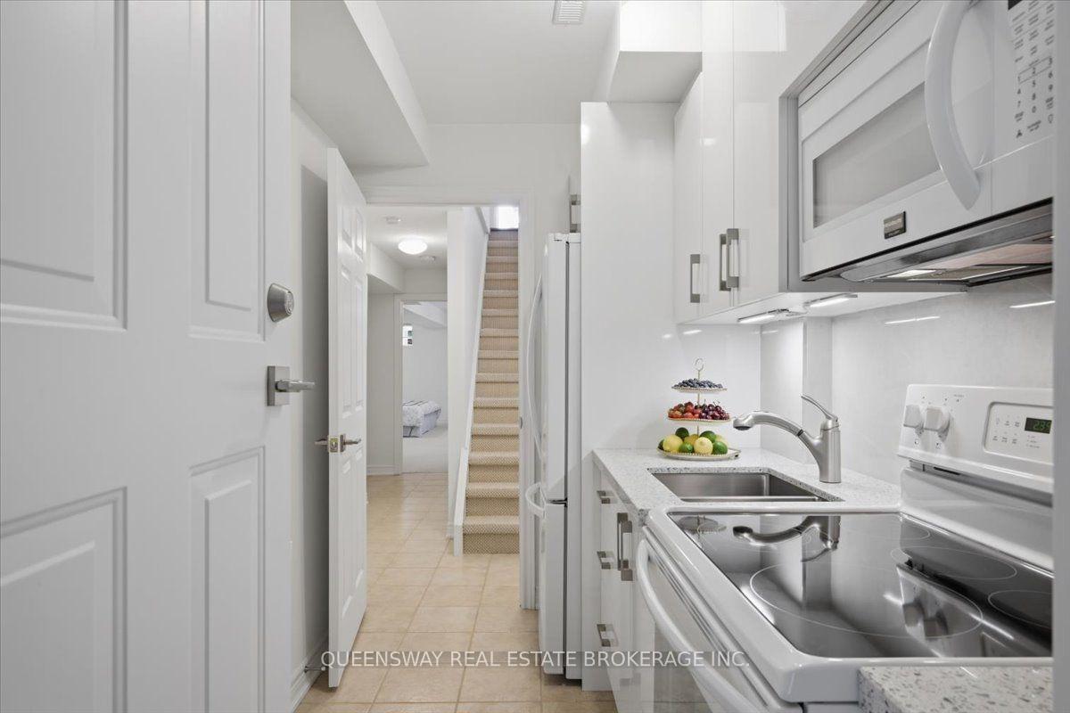 Photo 39 of 83 Floyd Avenue, Toronto, Broadview North — HOMEH