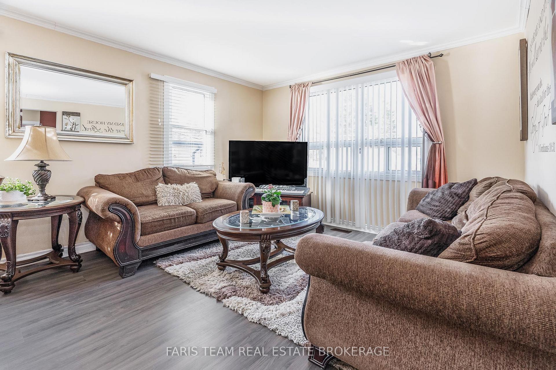 Photo 9 of 2083 Lilac Drive, Innisfil, Alcona — HOMEH
