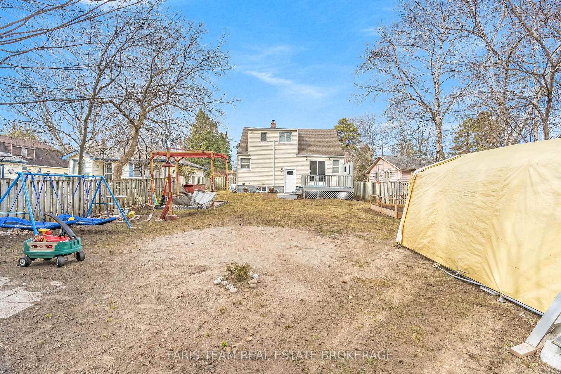 Photo 24 of 2083 Lilac Drive, Innisfil, Alcona — HOMEH