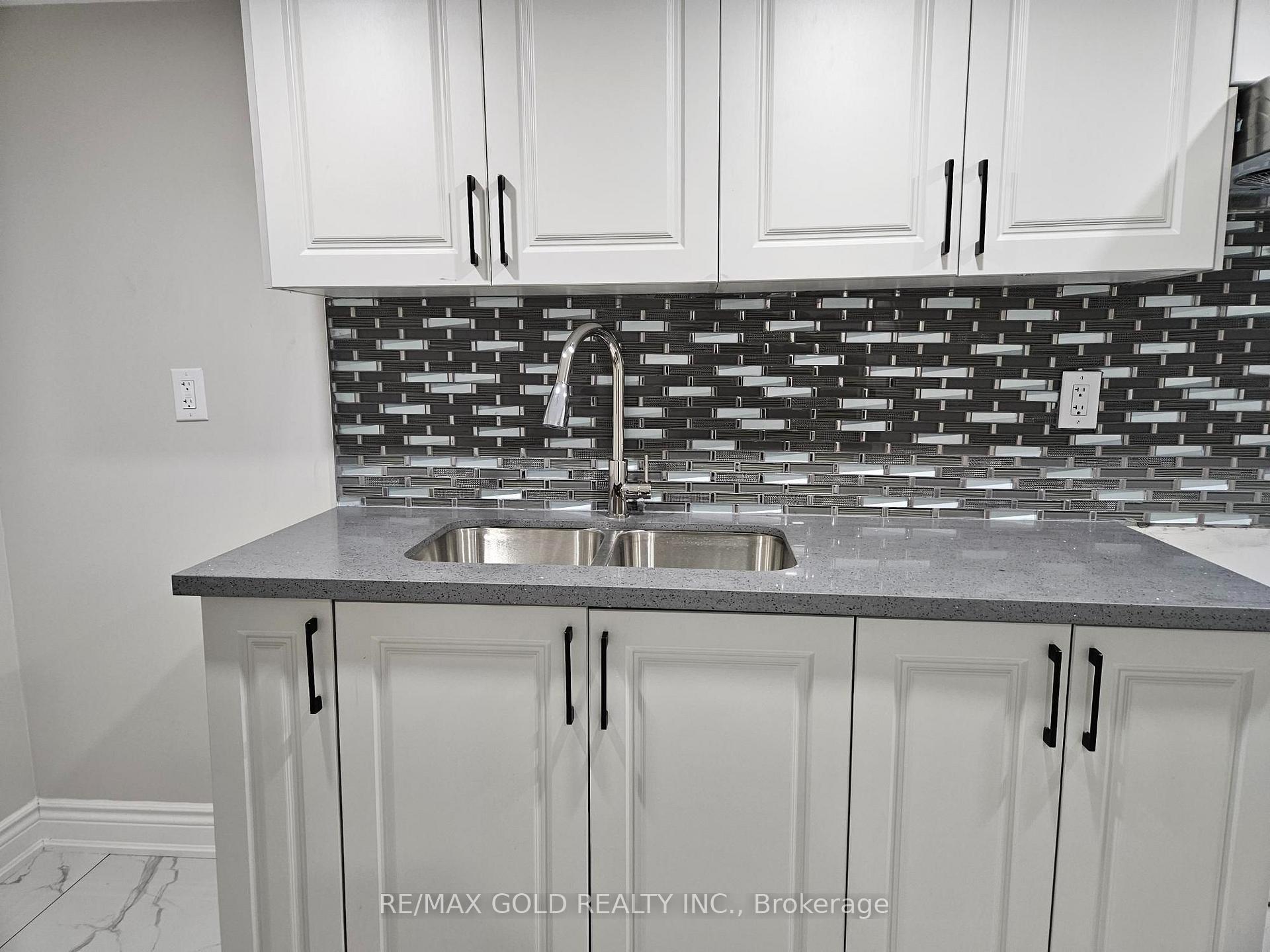 Photo 3 of Unit Bsmt, 29 Seastar Road, Brampton, Bram West — HOMEH
