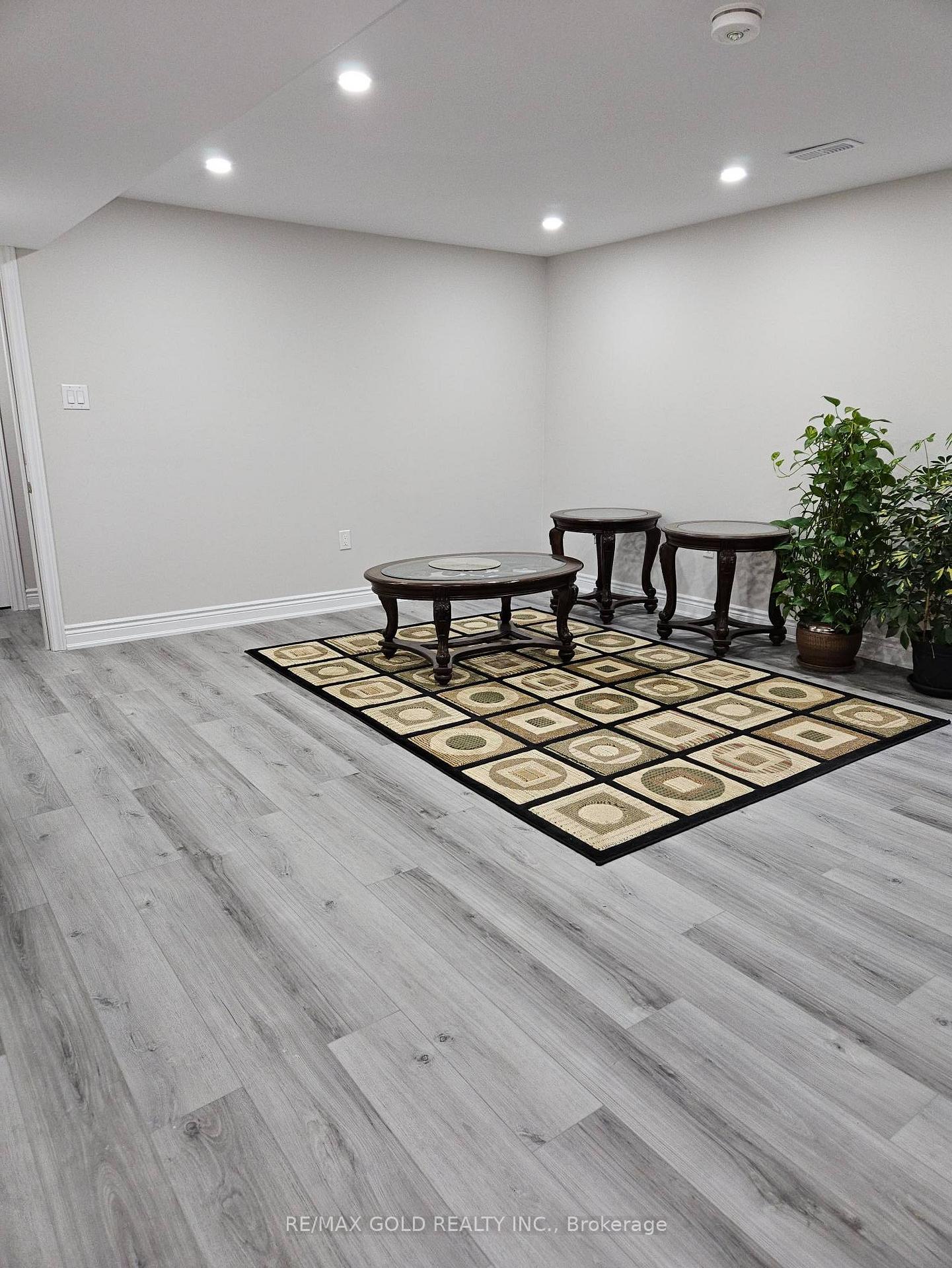 Photo 4 of Unit Bsmt, 29 Seastar Road, Brampton, Bram West — HOMEH