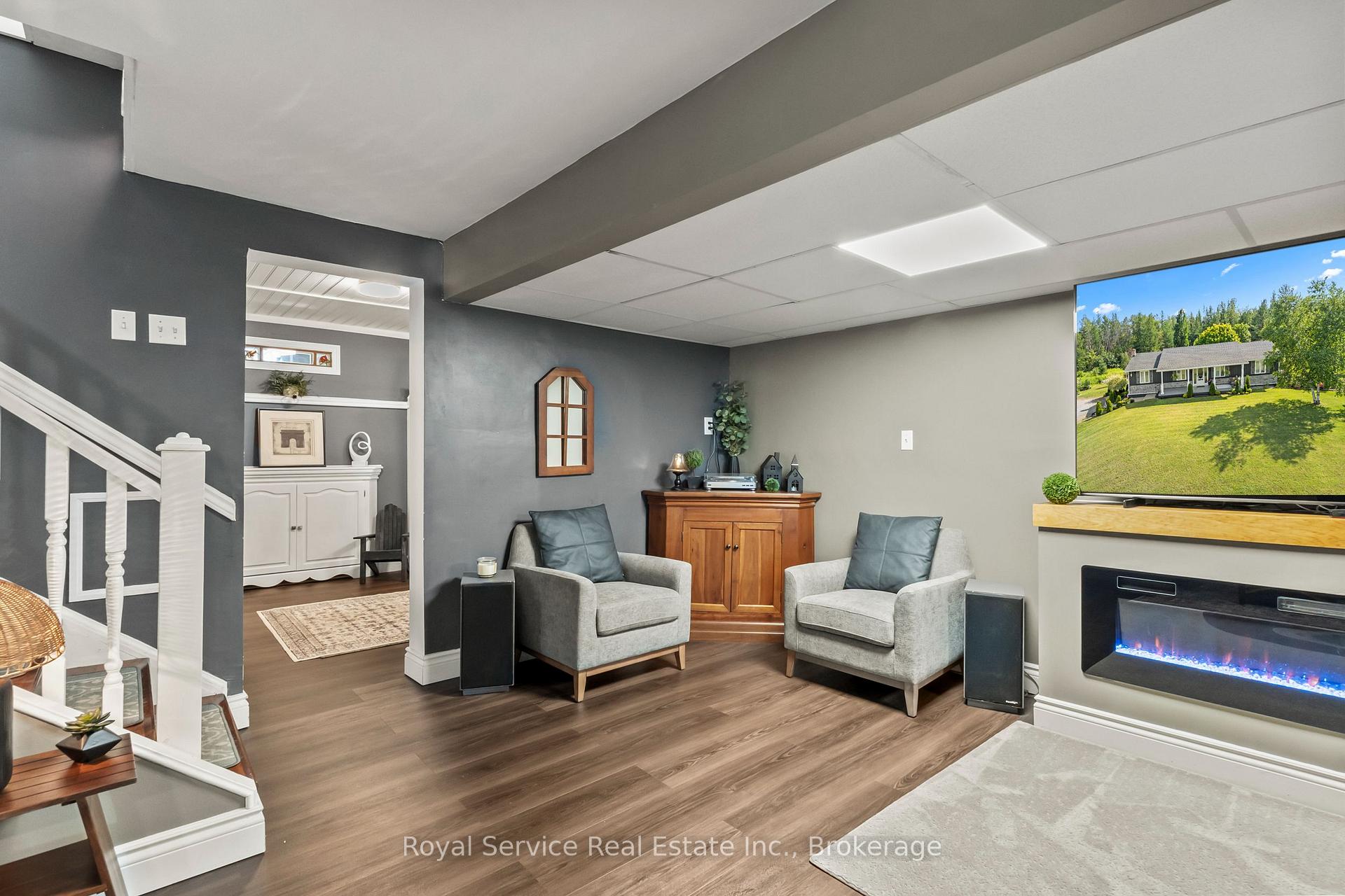 Photo 25 of 876 Hutchison Drive, Cavan Monaghan, Cavan Twp — HOMEH