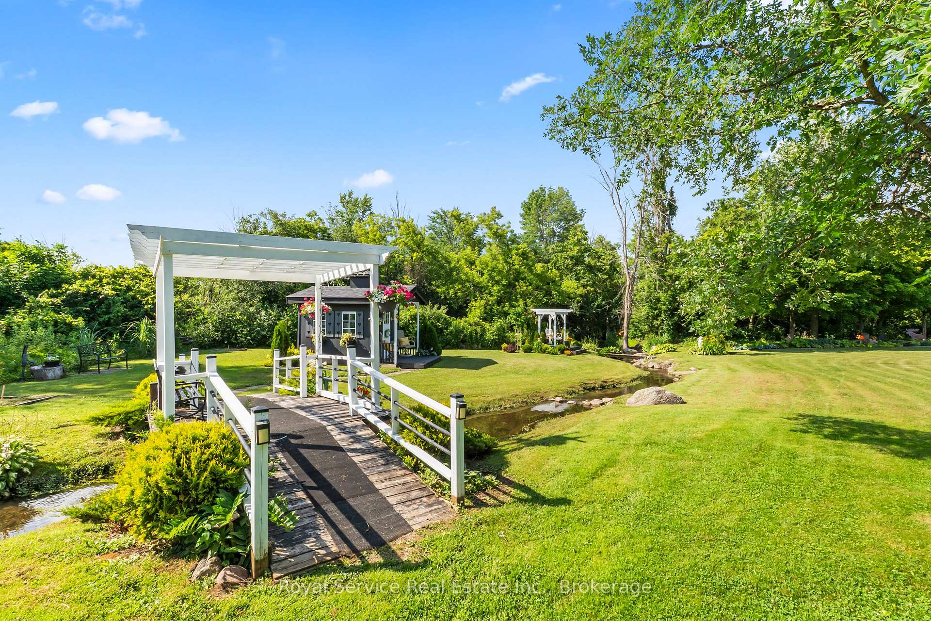 Photo 37 of 876 Hutchison Drive, Cavan Monaghan, Cavan Twp — HOMEH
