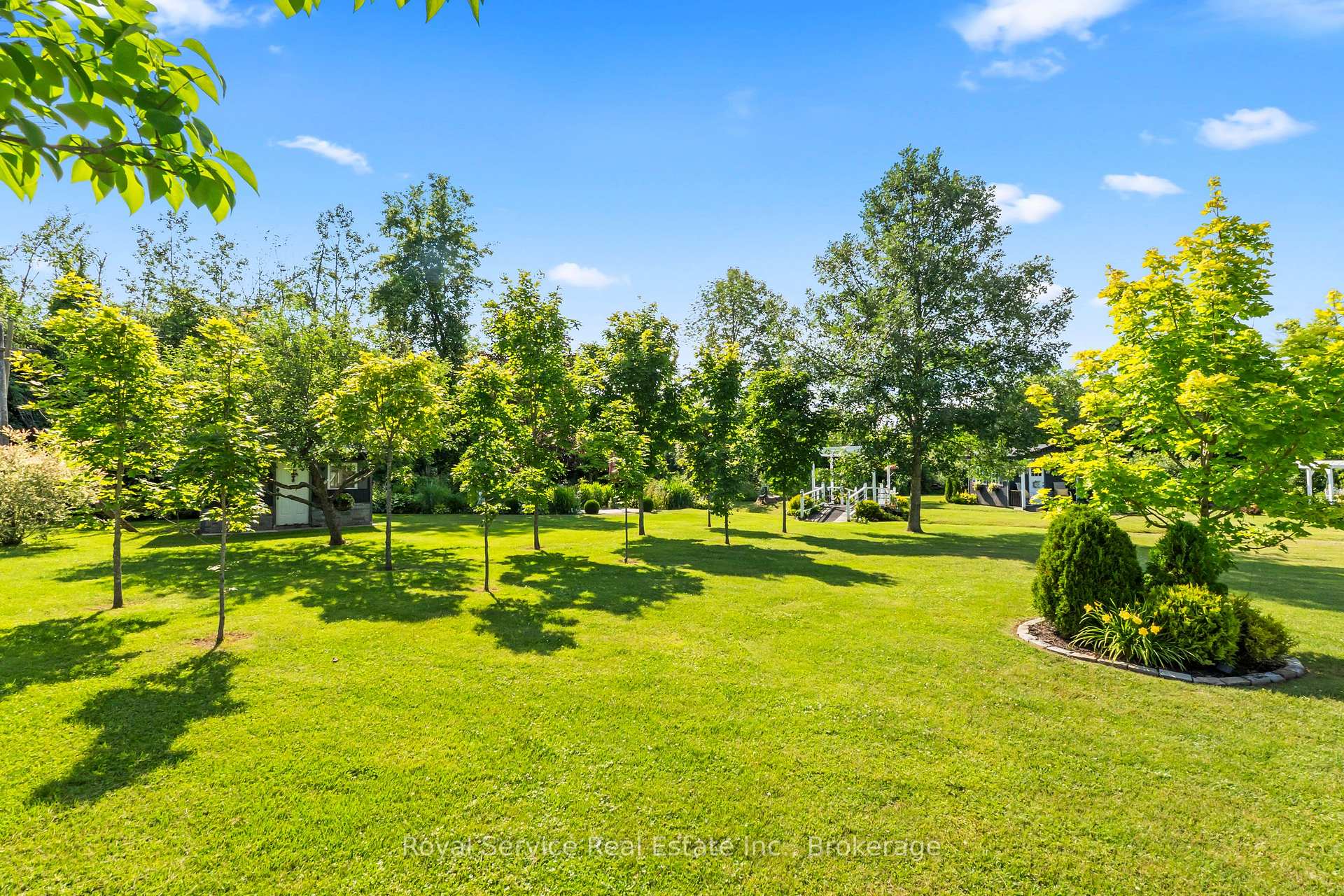 Photo 45 of 876 Hutchison Drive, Cavan Monaghan, Cavan Twp — HOMEH
