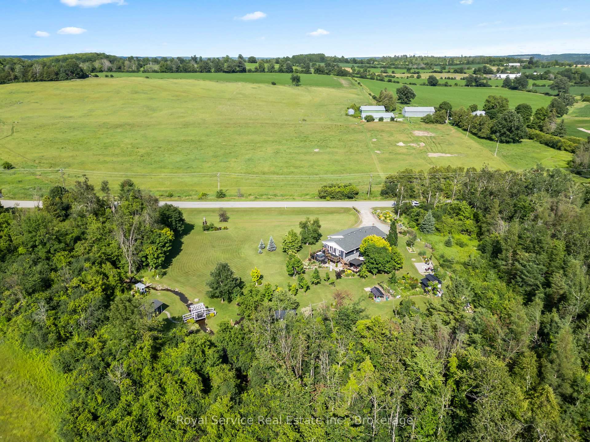 Photo 48 of 876 Hutchison Drive, Cavan Monaghan, Cavan Twp — HOMEH