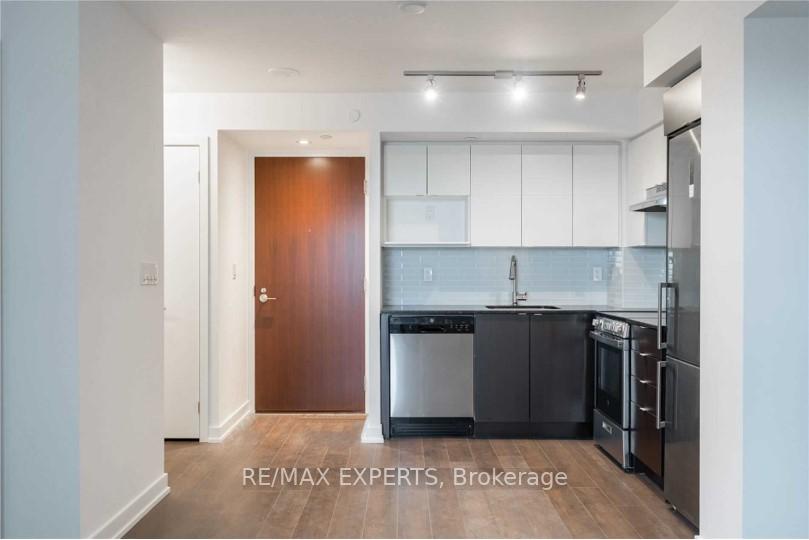 Photo 5 of Unit 317, 120 Varna Drive, Toronto, Englemount-Lawrence — HOMEH