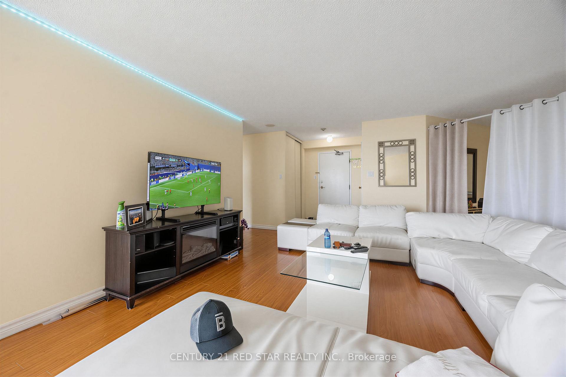 Photo 10 of Unit 1109, 1 Rowntree Road, Etobicoke, Mount Olive-Silverstone-Jamestown — HOMEH