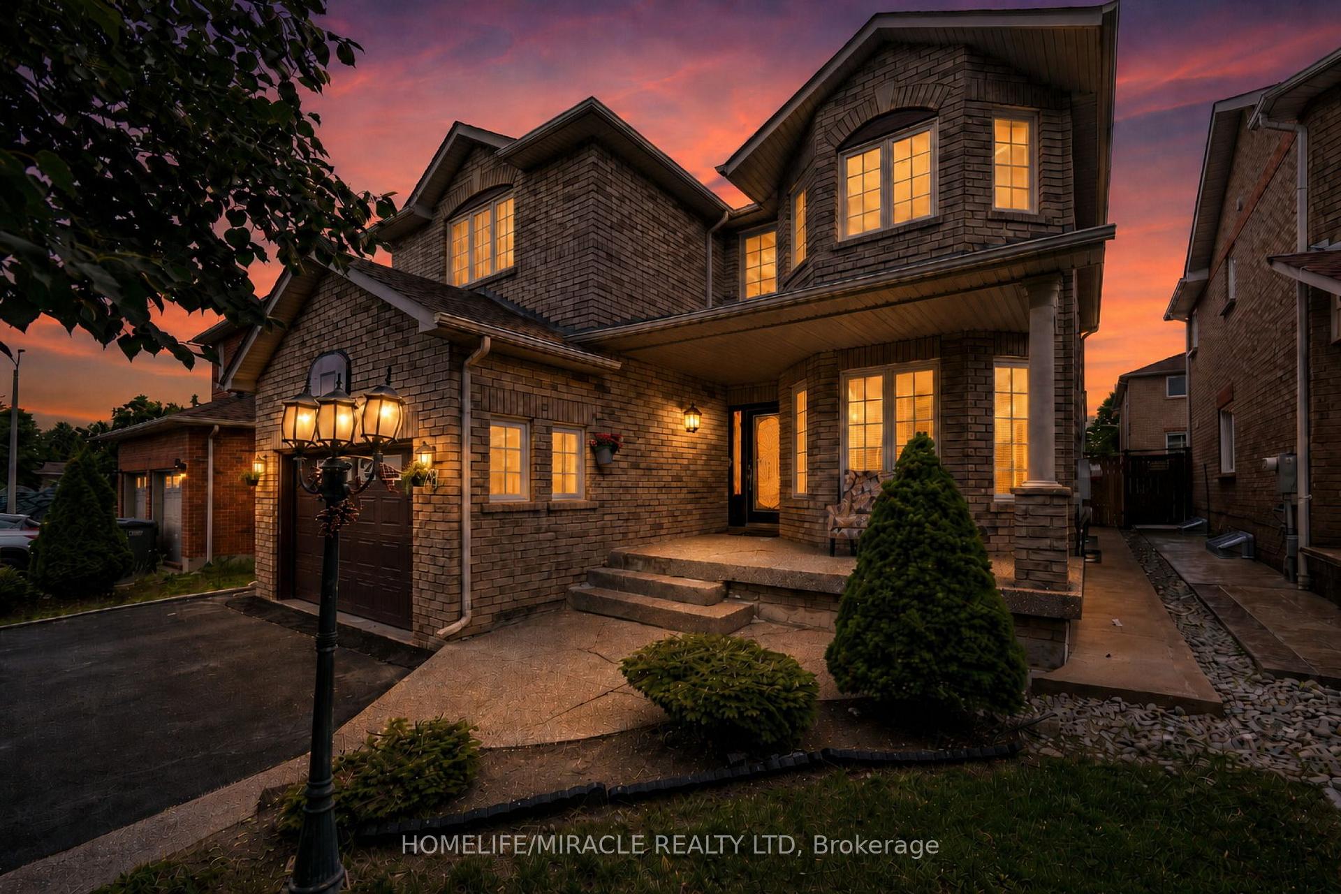 Photo 2 of 72 Lockwood Road, Brampton, Fletcher's West — HOMEH