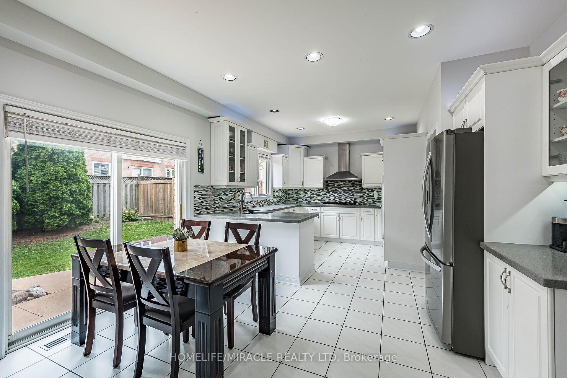 Photo 14 of 72 Lockwood Road, Brampton, Fletcher's West — HOMEH