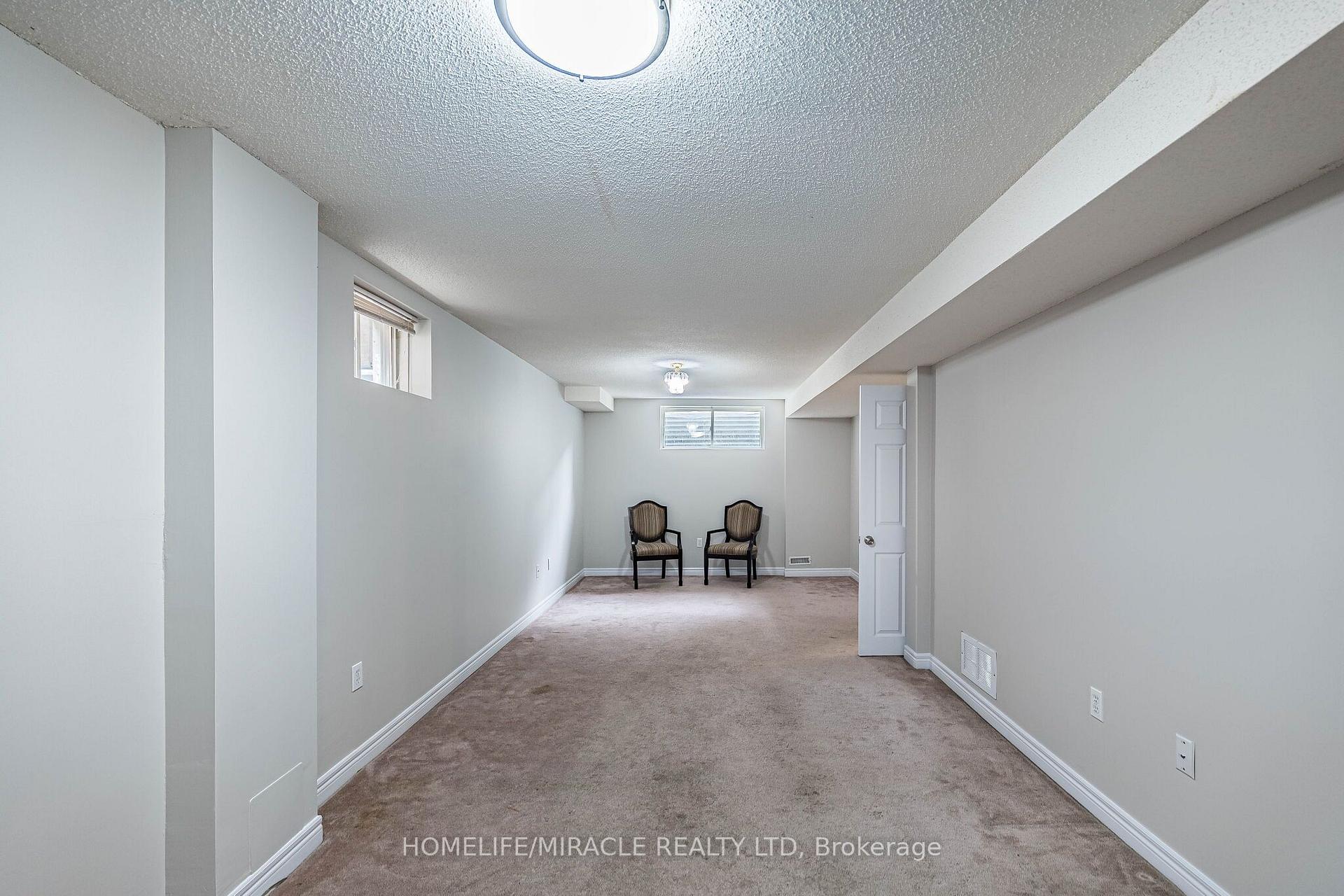 Photo 42 of 72 Lockwood Road, Brampton, Fletcher's West — HOMEH