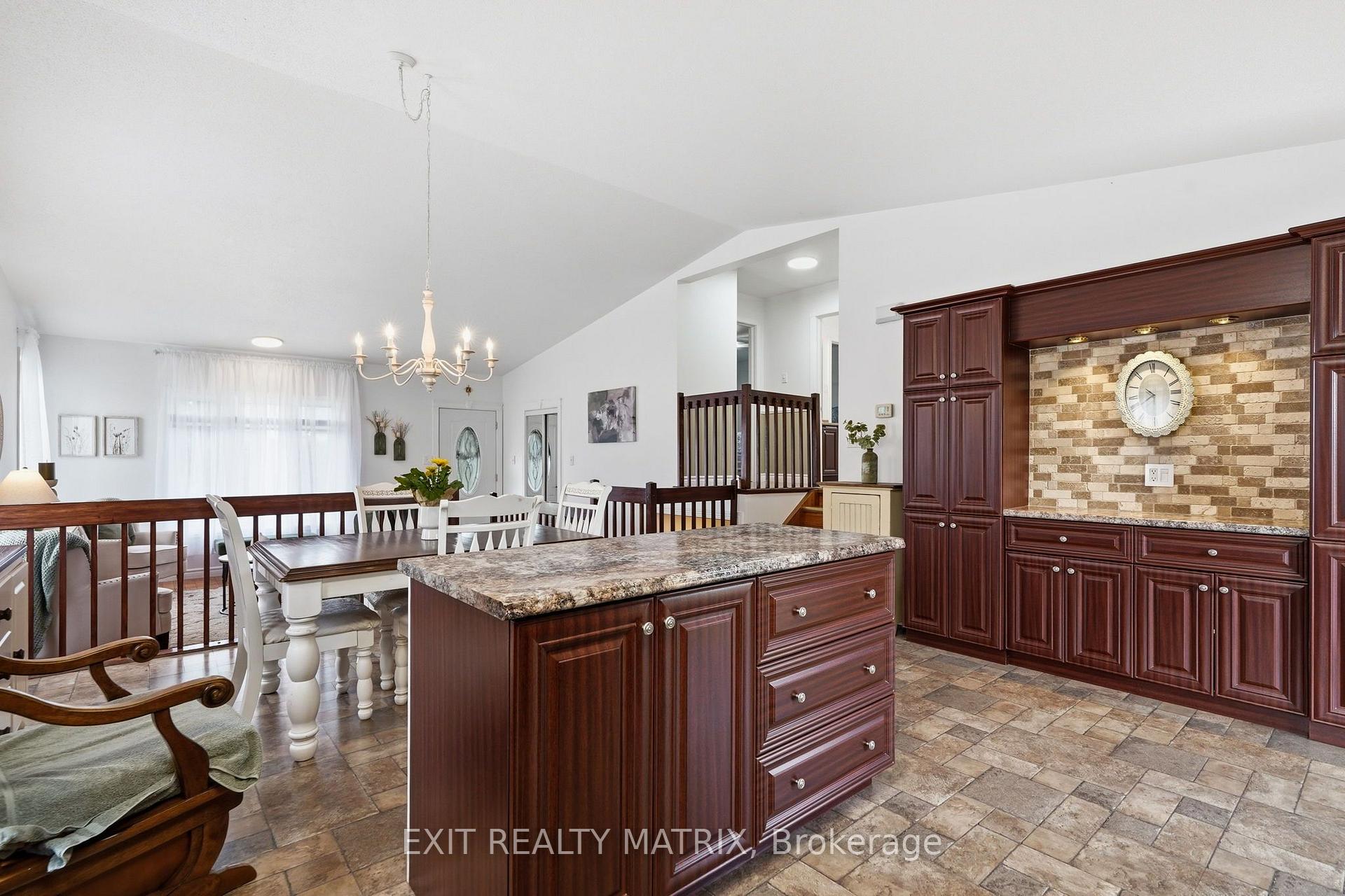 Photo 14 of 788 Joliette Street, Casselman, Casselman — HOMEH