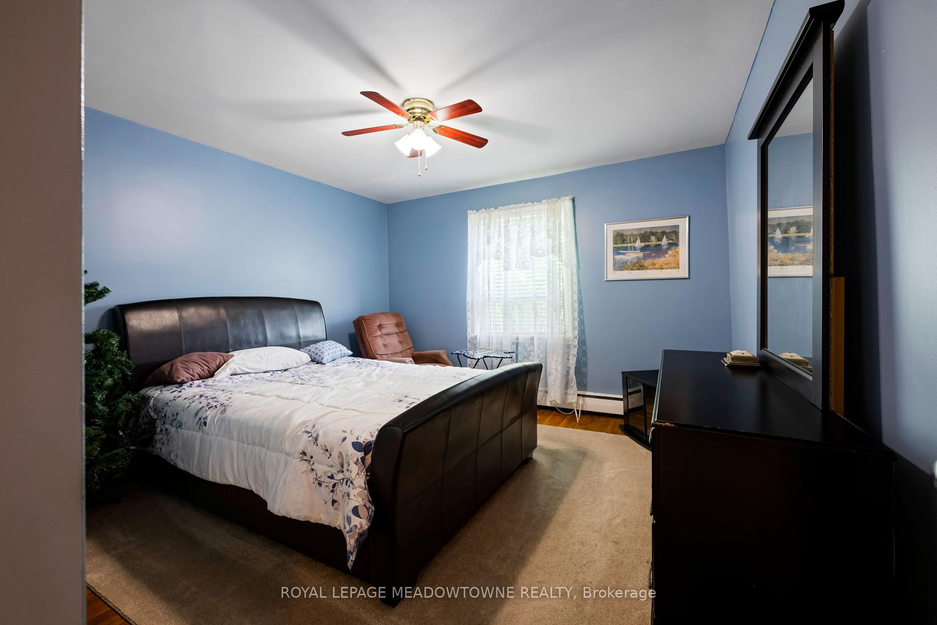 Photo 36 of 5 Boreal Road, Etobicoke, Markland Wood — HOMEH