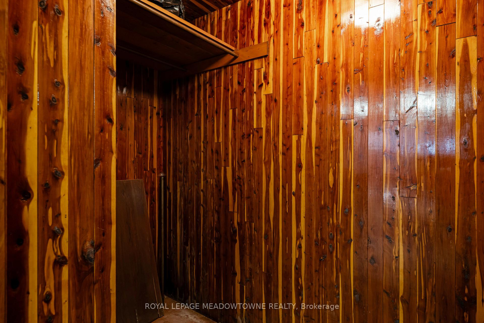 Photo 49 of 5 Boreal Road, Etobicoke, Markland Wood — HOMEH