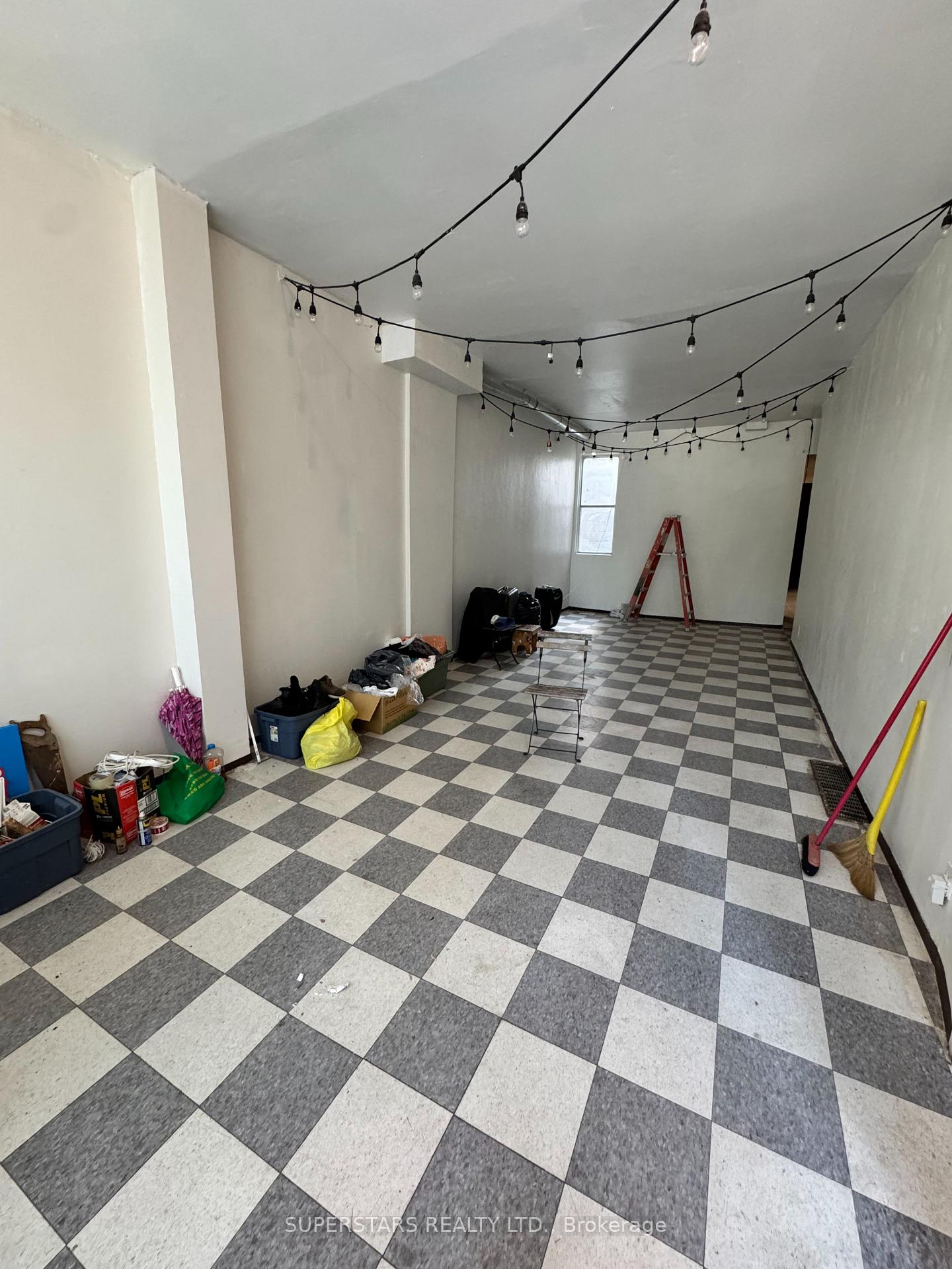 Photo 2 of 187 Augusta Avenue, Toronto, Kensington-Chinatown — HOMEH